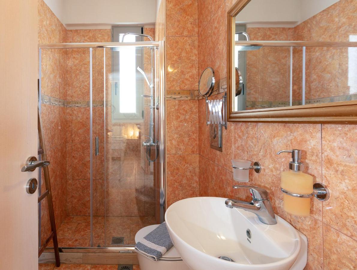 Evgoro Luxury Suites Agia Galini Exterior foto