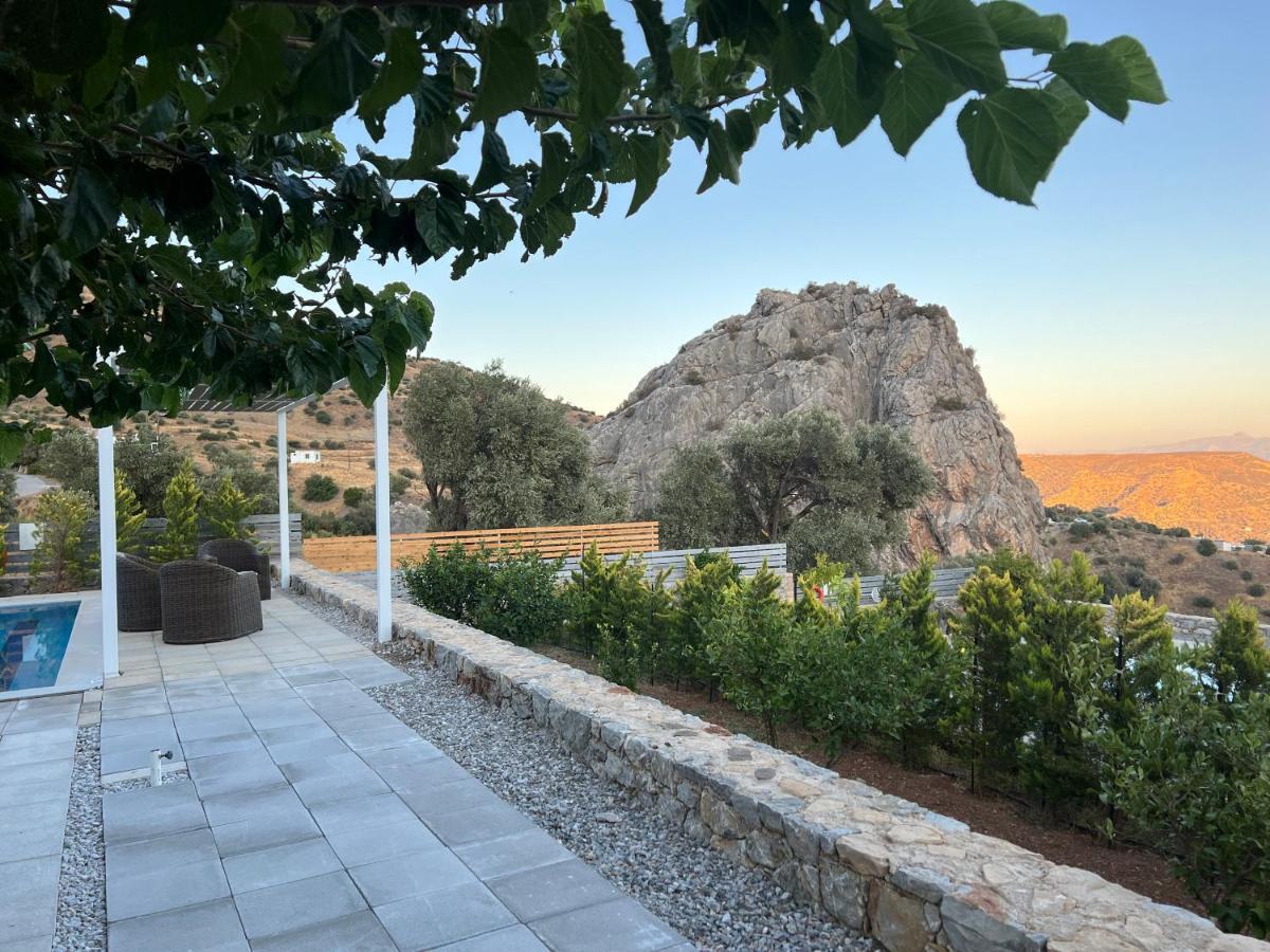 Evgoro Luxury Suites Agia Galini Exterior foto