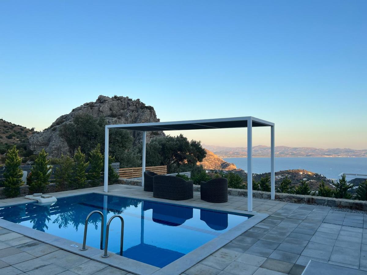Evgoro Luxury Suites Agia Galini Exterior foto